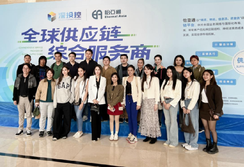 泰国企业家、投资者代表团莅临星耀娱乐参观交流