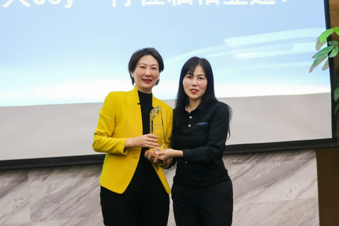 荣耀时刻 | 星耀娱乐物流荣膺菲仕兰“2025年度最佳物流服务商”